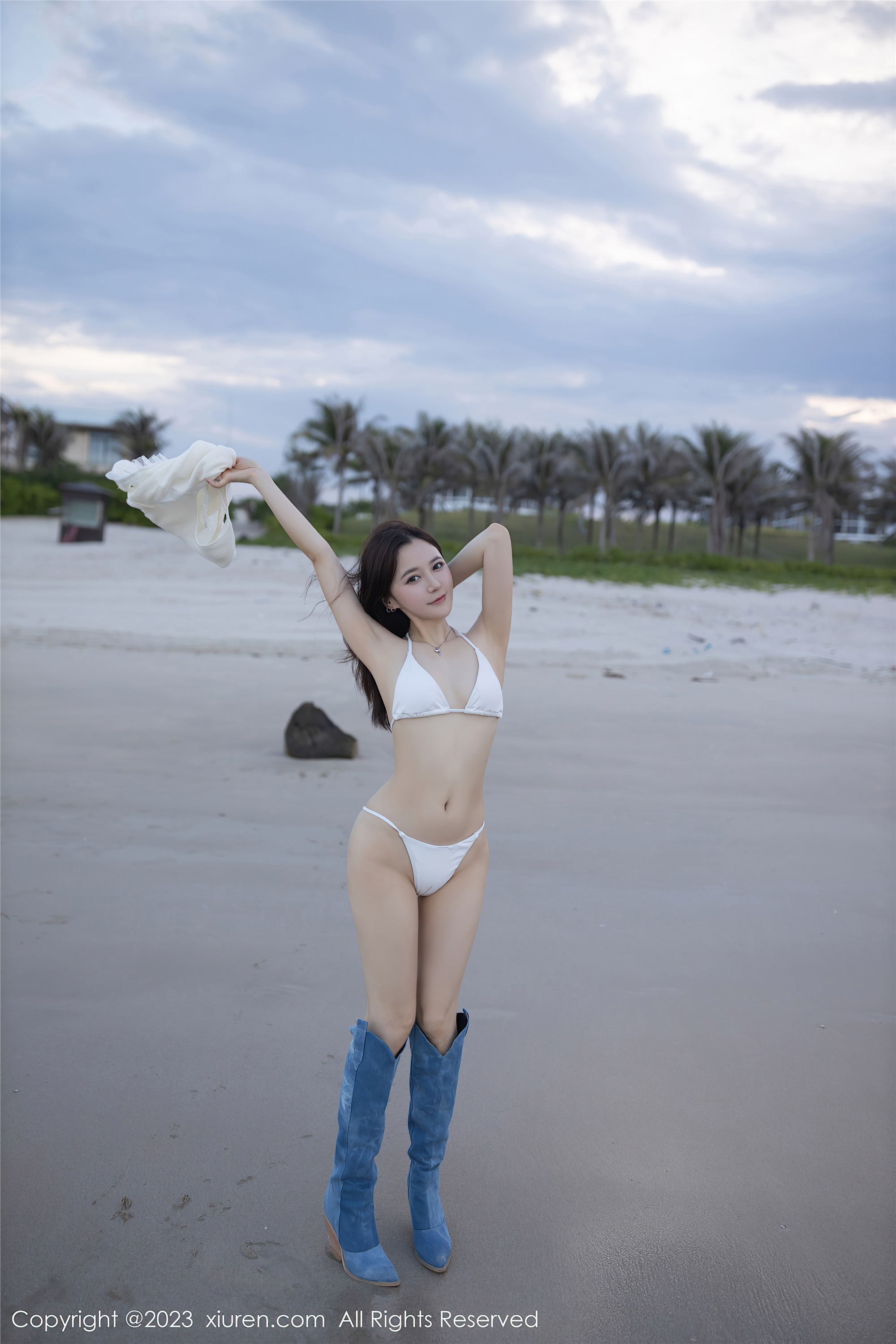 XiuRen秀人网  2023.06.02 NO.6852 鱼子酱Fish 巴厘岛旅拍